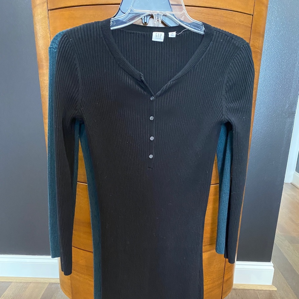 Bundle of 2! Sweater dresses from Gap!